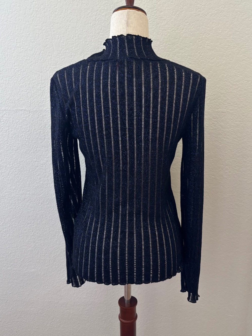 Anthropologie Pilcro midnight blue metallic lattice mockneck top size Small EUC - Picture 8 of 11